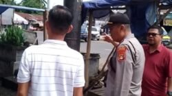 Sat Binmas Bersama DPM-PTSP Laksanakan Pengecekan Kelayakan Tiang Baleho Guna Antisipasi Angin Kencang dan Puting Beliung