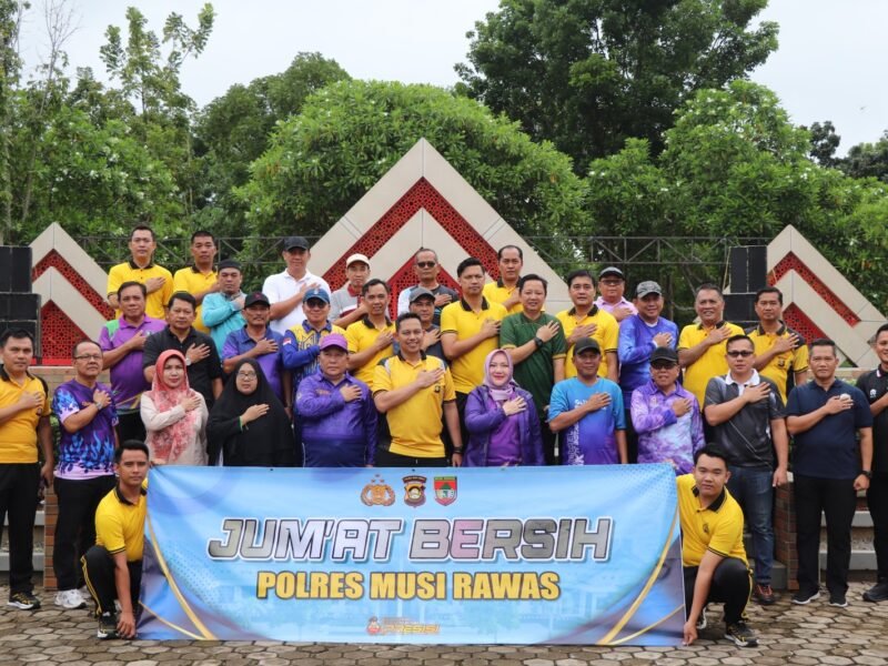 Polres Musi Rawas Bersama Pemda Kurve Taman Beregam dan Masjid Agung Darussalam