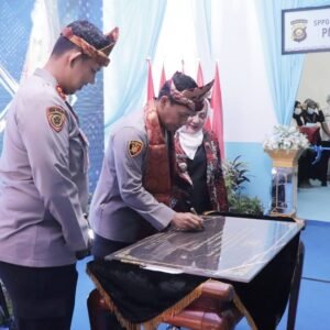 Wakapolda Sumsel dan Kapolres Musi Rawas Resmikan Gedung dan Pengoperasionalan SPPG Polres Musi Rawas