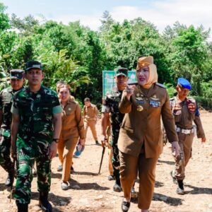 Kunker Pangdam II/Sriwijaya Didamping Bupati Musi Rawas Tinjau Pembangunan Yonif TP 947